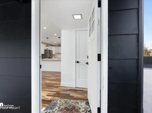 2900 Nugget Ln, Anchorage, AK 99516