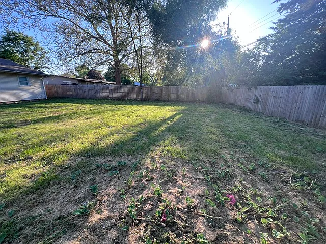 1418 Dobbins Dr — Photo 10