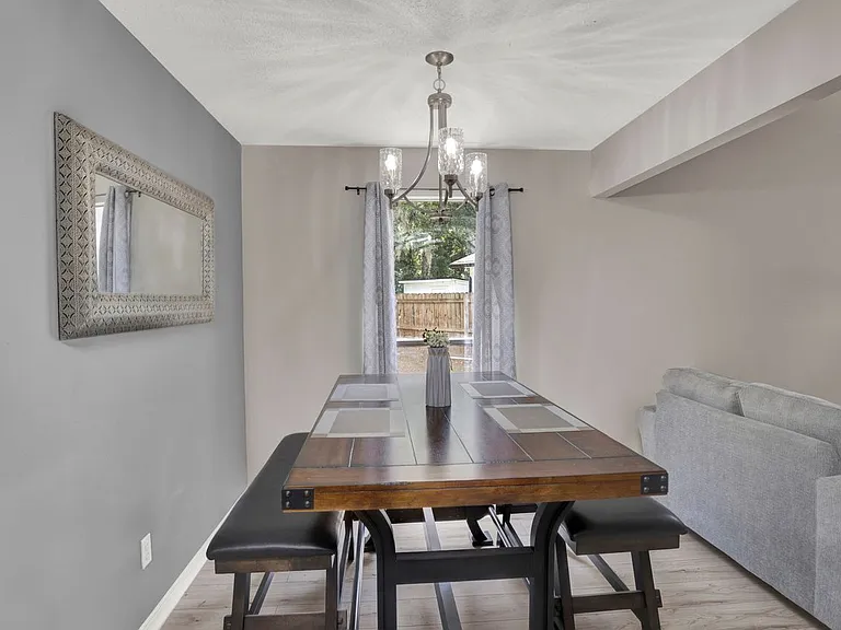 11377 Shovler Ct — Photo 9