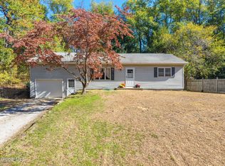 1326 Kings Rd, Schenectady, NY 12303