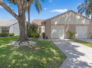 12185 Country Greens Blvd, Boynton Beach, FL 33437