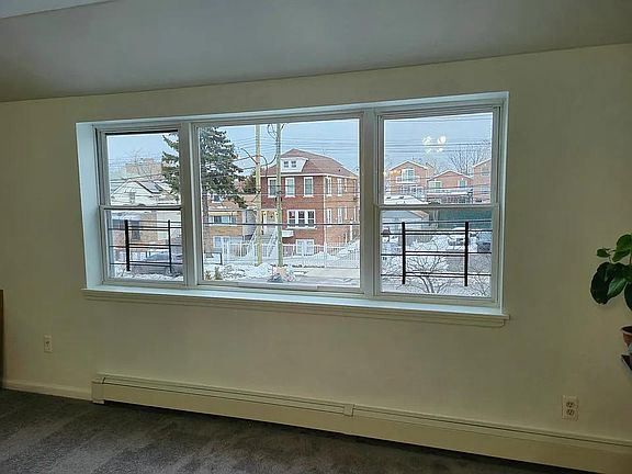 3rd image of 1926 Obrien Ave #2