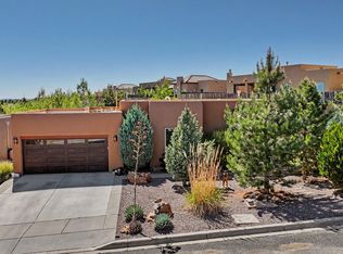 43 Canto Del Pajaro, Santa Fe, NM 87508
