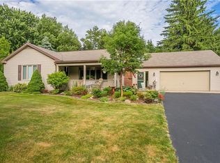 598 Van Alstyne Rd, Webster, NY 14580