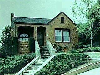 1st image of 25 Wallace Ct