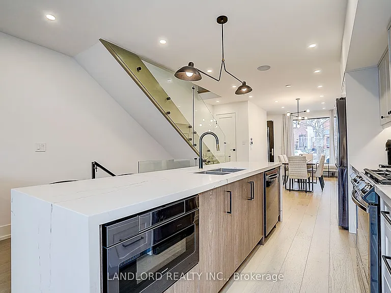 21 Shudell Ave — Photo 11