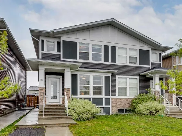 25 E Red Embers Pl NE, Calgary, AB T3N 1K6