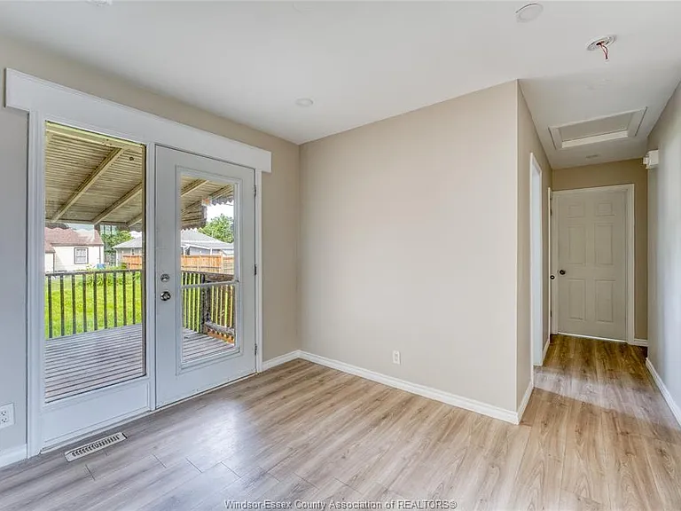 1243 Westcott Rd — Photo 17
