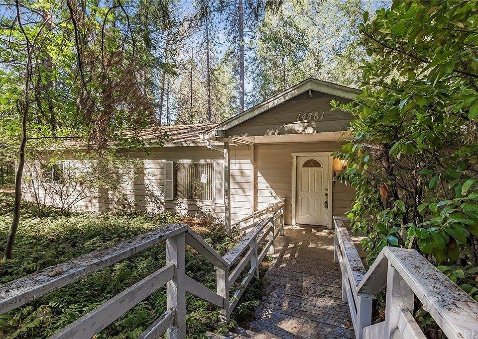 1st image of 14781 Magalia Dr