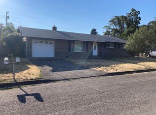 76501 Portal Dr, Oakridge, OR