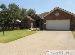 121 Thornwood Rd, Georgetown, TX 78628