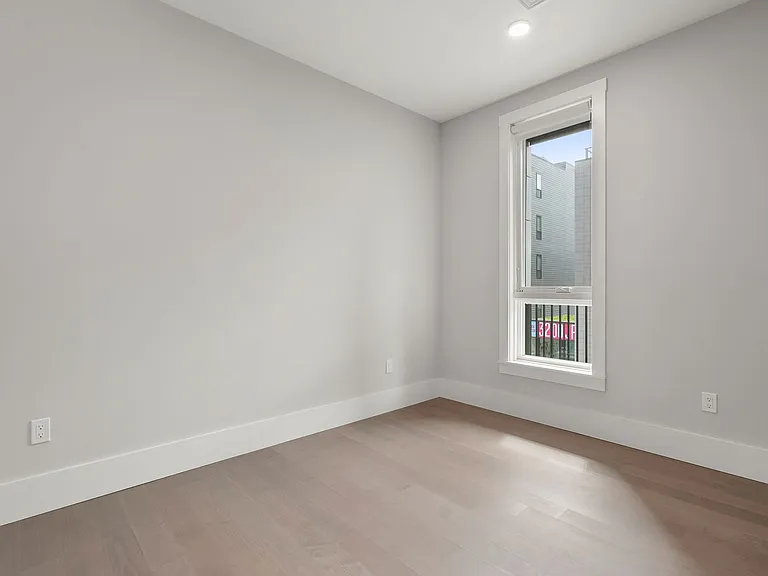 3193 Washington Street — Photo 33
