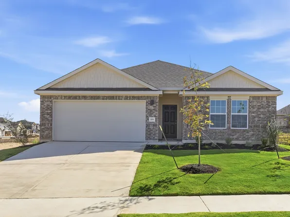 109 Lonely Lobo Dr, Jarrell, TX 76537