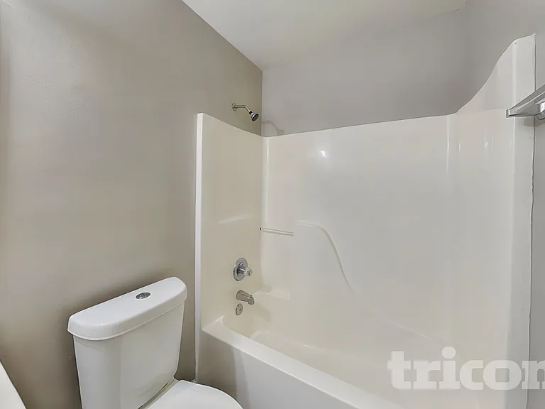 793 Sir Raleigh Dr — Photo 10