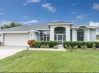 6688 Huntley Ln S, Naples, FL 34104