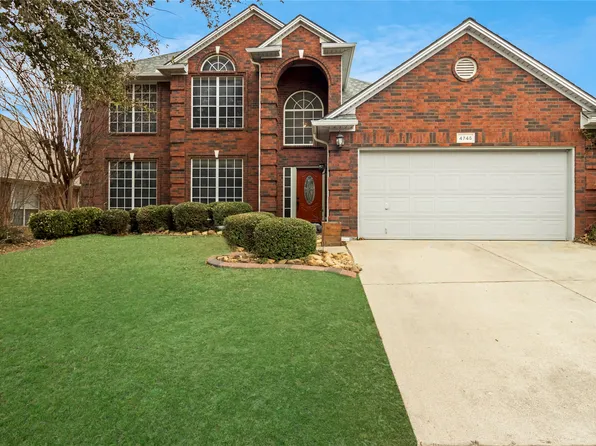 4745 Eagle Trace Dr, Fort Worth, TX 76244