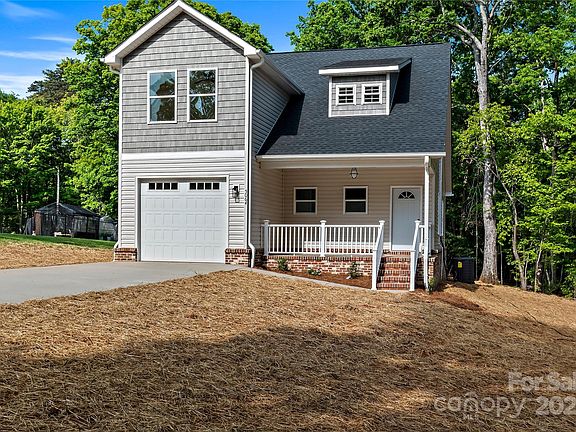 2nd image of 5064 Joyce Ave