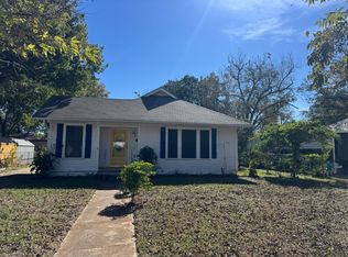 203 Moon St, Cleburne, TX 76033