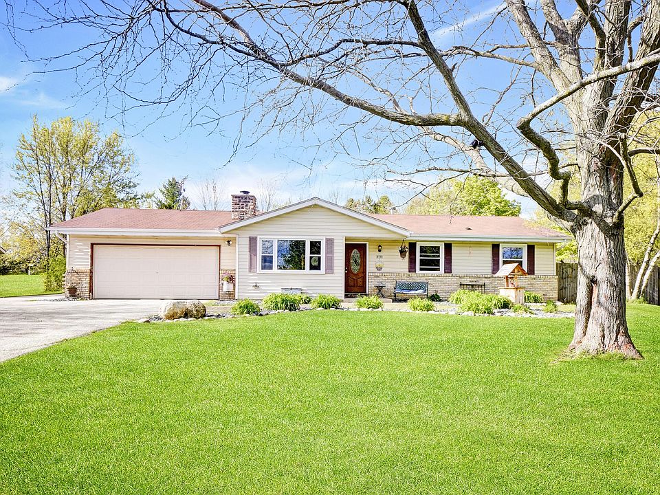1st image of 4884 Susan Lee Ct
