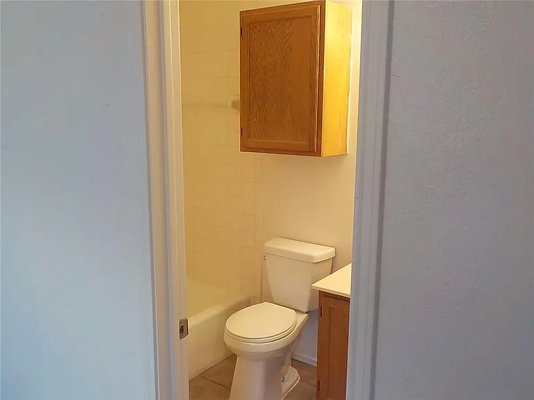 523 Cutty Trl #A — Photo 8