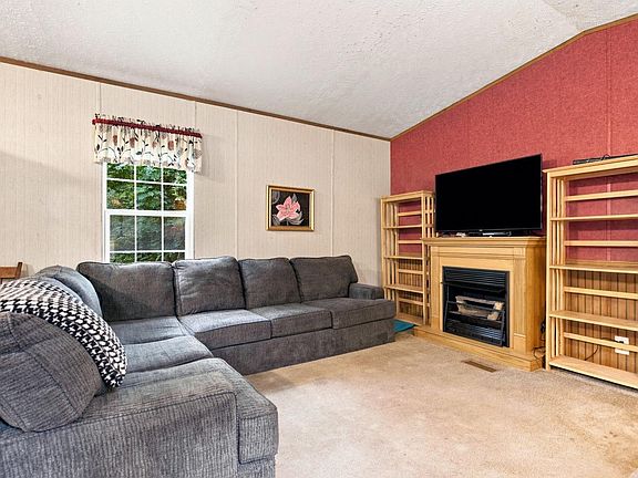 5th image of 105 Whisperridge Ct