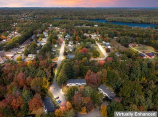 23 Oakwood Ter #23, Brunswick, ME 04011