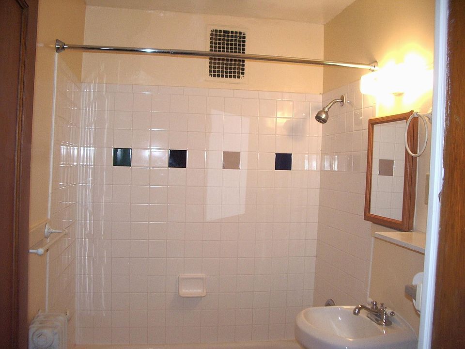 1st image of 221 W Mercer St APT 205