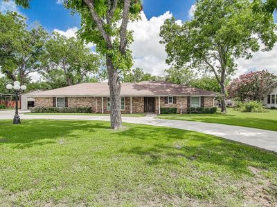 205 E Shelton St, Alvarado, TX, 76009