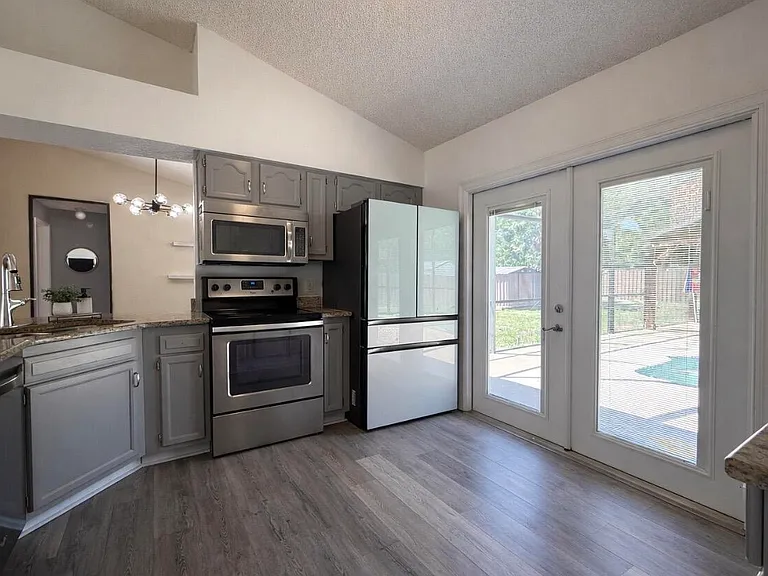 2230 SE Dill Ln — Photo 18