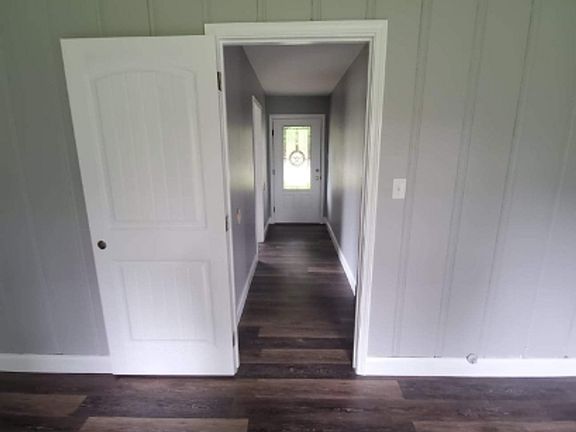3rd image of 1405 Doris Dr