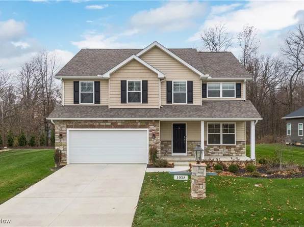 1058 Wayne Trl, Vermilion, OH 44089