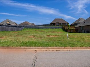 1813 NW 197th St, Edmond, OK 73012