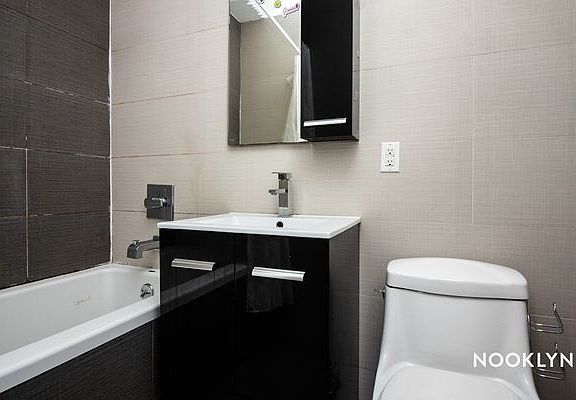 2nd image of 399 Bleecker St #2I