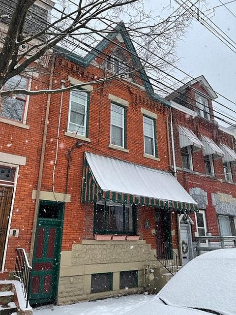 A Wintry Welcome to 2222 Jane Street - 1st Floor Apt - on a Nice Wide Street with Reasonable Parking in All Seasons !