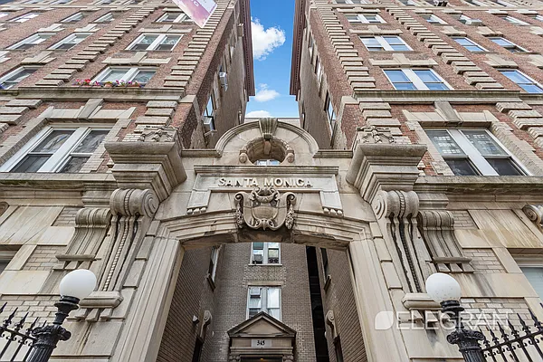 Sold by (Legacy) Elegran | media 9