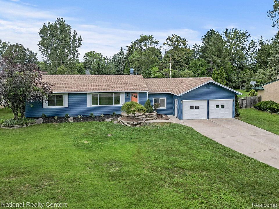 1st image of 937 De Etta Dr