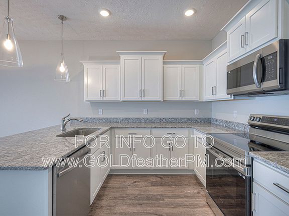 3rd image of 1846 Streamsong Dr