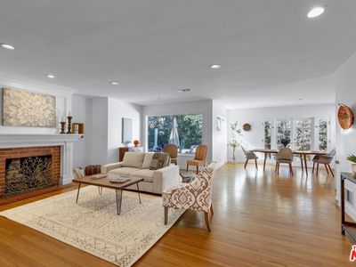 11347 Rose Ave, Los Angeles, CA, 90066