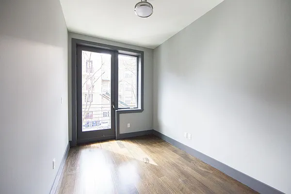 Rented by Brooklyn Group | media 18