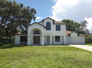 445 1st Ave, Indialantic, FL 32903