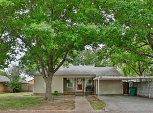 415 N Hickory St, Muenster, TX 76252
