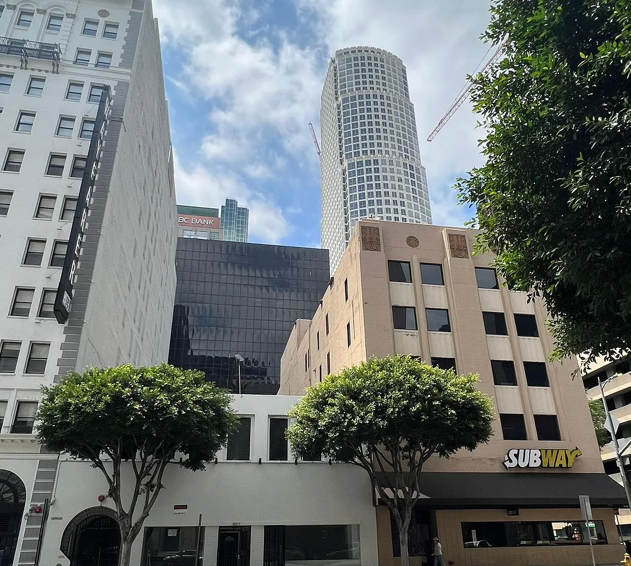 807 S Flower St — Photo 1