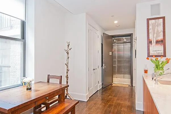Sold by Level Group | media 14