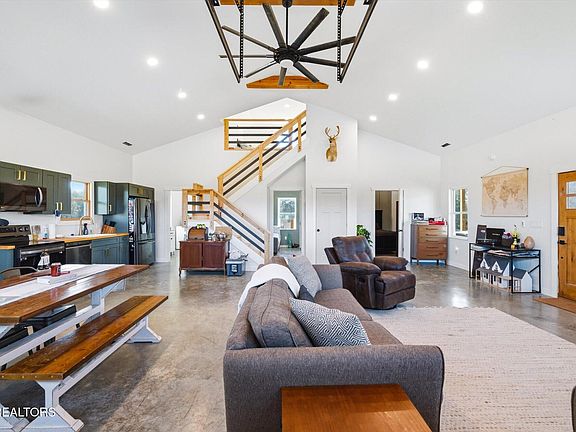 9th image of this home