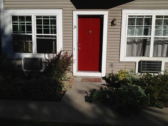 3rd image of 23 Stone Creek Ln #1