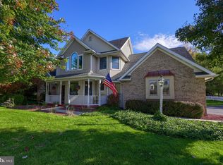 1734 Valette Dr, Lancaster, PA 17602