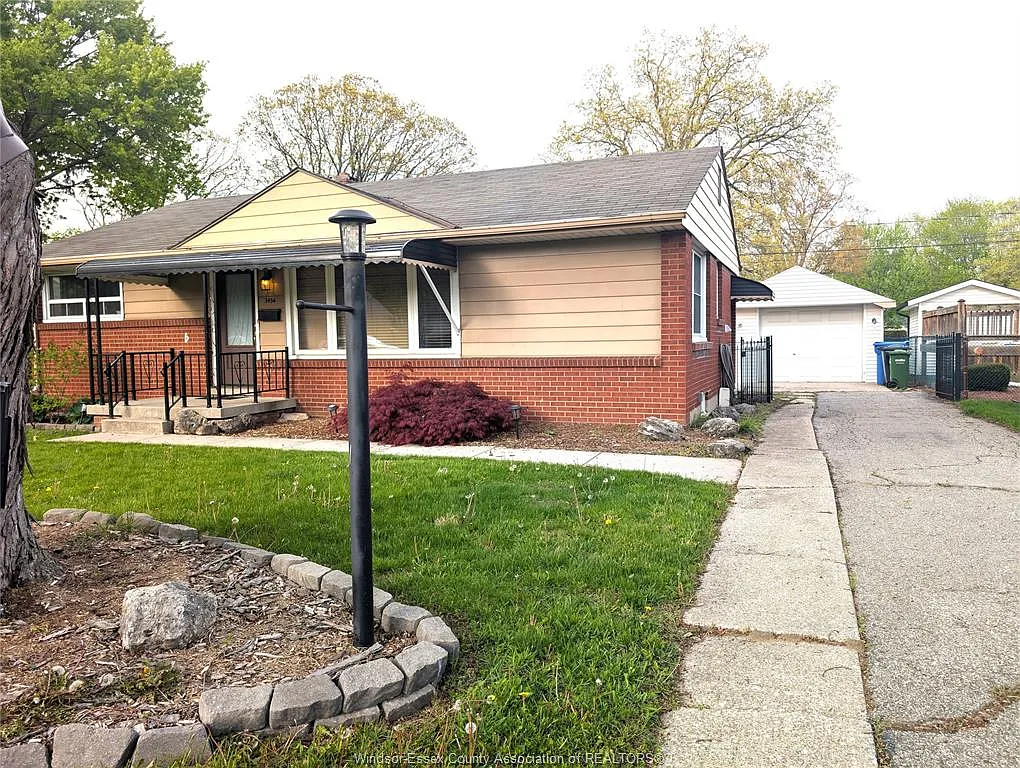 Building Photo - 3456 Everts Ave