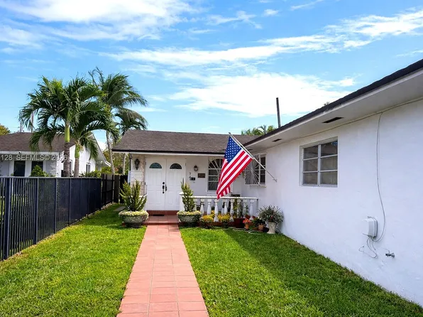 7440 SW 22nd St #1, Miami, FL 33155