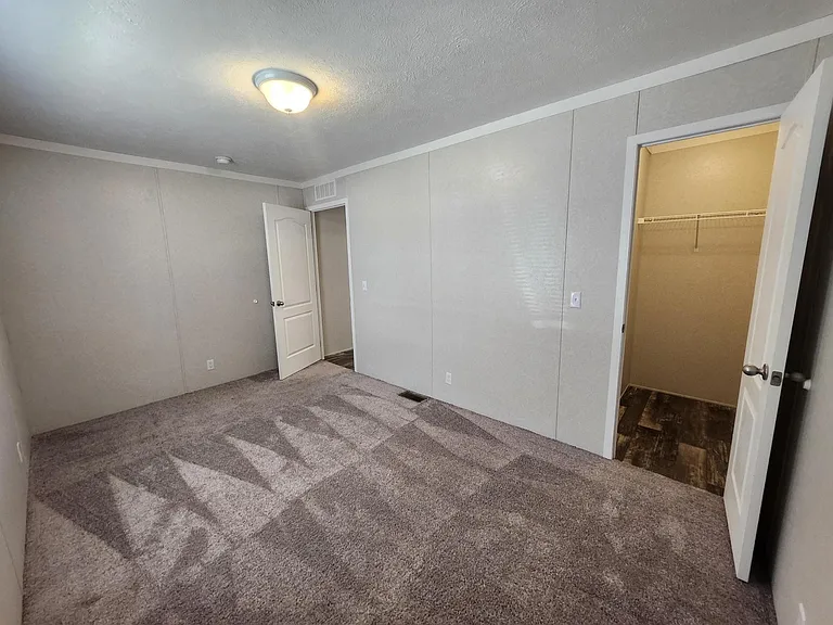 220 Maple Ave #220 — Photo 4