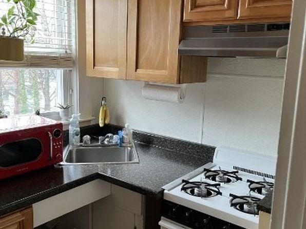 72 Linden St #204